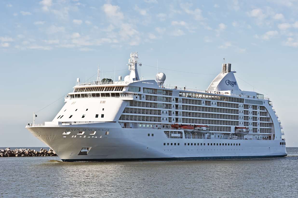 Regent Seven Seas Voyager Cruise Ship